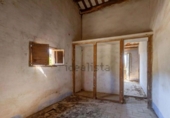 Country house with land for sale on España, Sant Iscle de Vallalta, ref: TR150620 photo