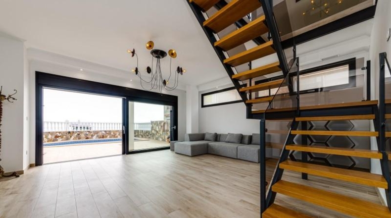 Alicante - Torrevieja - 324m2