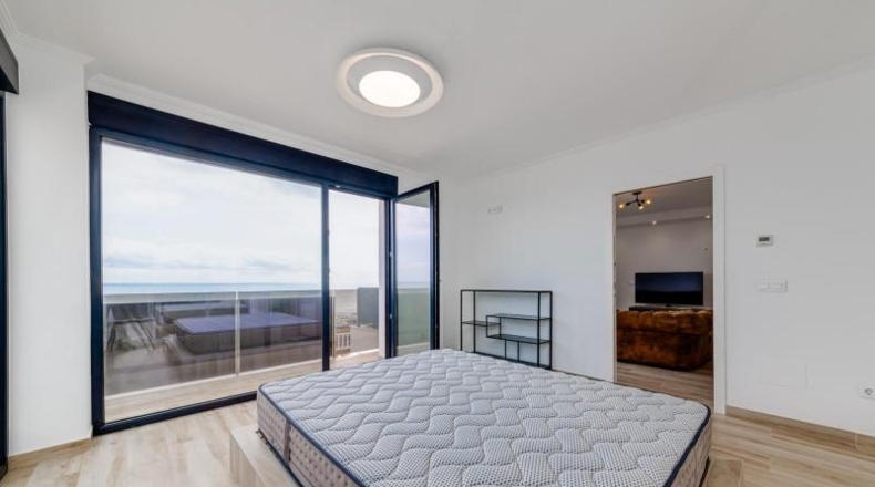 Alicante - Torrevieja - 324m2
