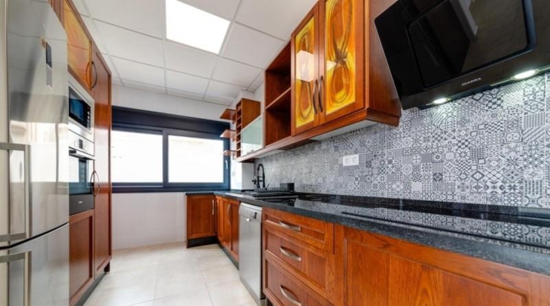 Alicante - Torrevieja - 370m2