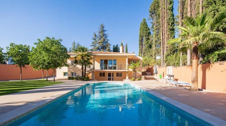Granada - Albolote - 1100m2
