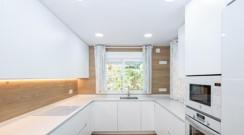 Granada - Albolote - 1100m2
