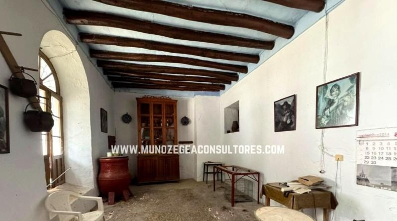 Córdoba - Lucena - 1451m2