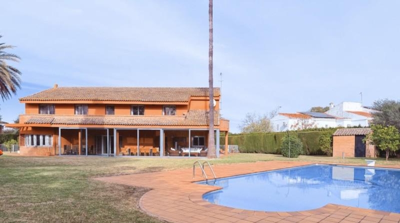 Sevilla - Майрена-дель-Аляхарфе - 1681m2