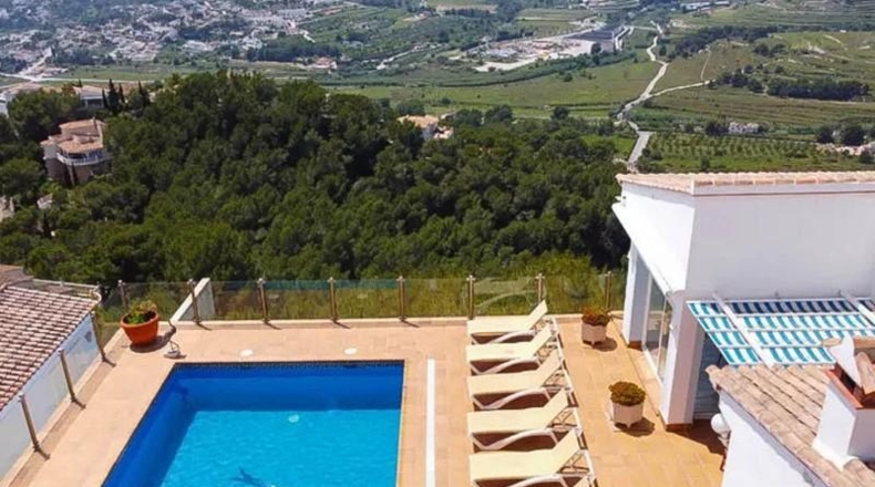 Pontevedra - O Rial - 905m2