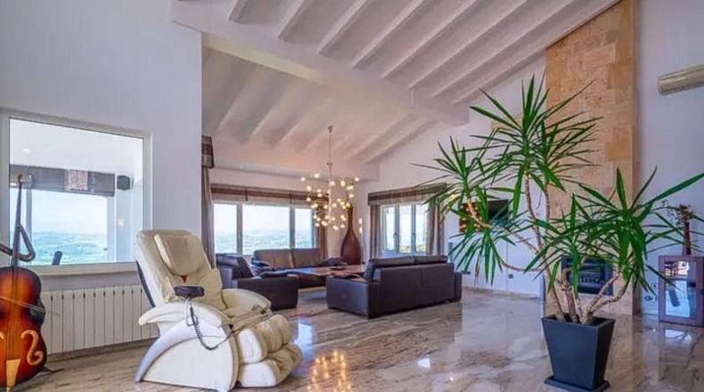 Pontevedra - O Rial - 905m2