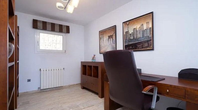Pontevedra - O Rial - 905m2