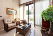 Chalet independiente con terreno en venta en la España, Granada, ref: TR238818 foto