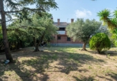 Chalet independiente con terreno en venta en la España, Cambrils, ref: TR150671 foto