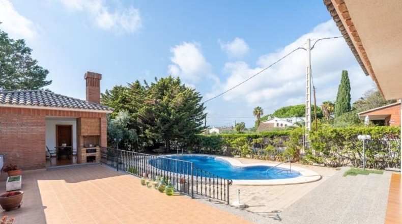 Tarragona - Cambrils - 905m2