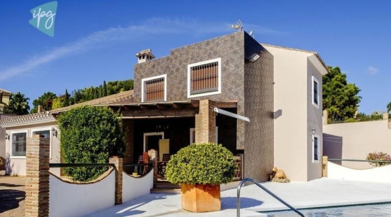 Málaga - Estepona - 3500m2