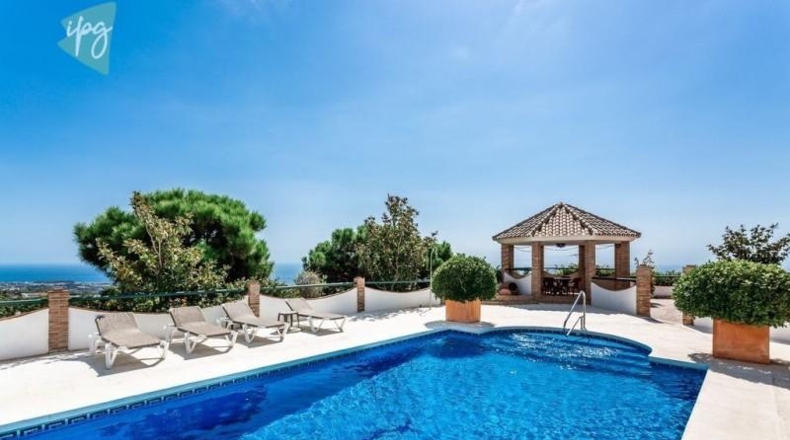 Málaga - Estepona - 3500m2