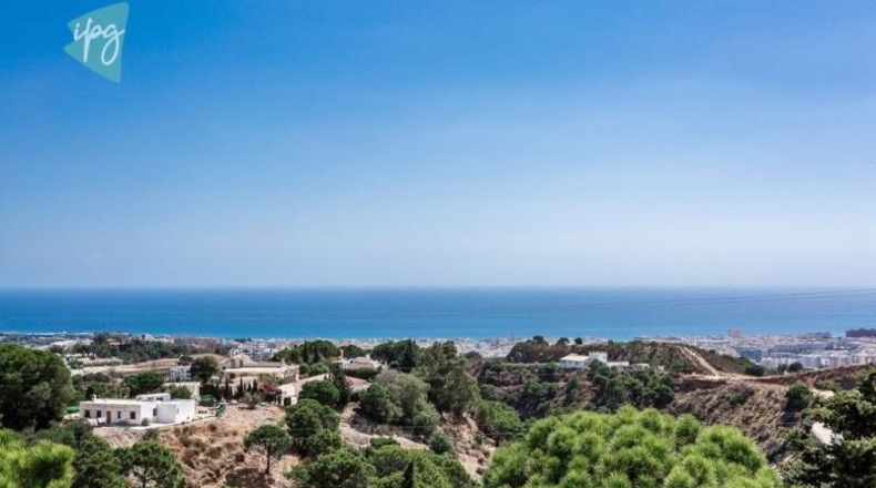 Málaga - Estepona - 3500m2