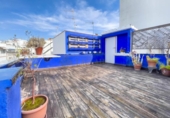 Дом с участком на продажу в городе Sitges Фото