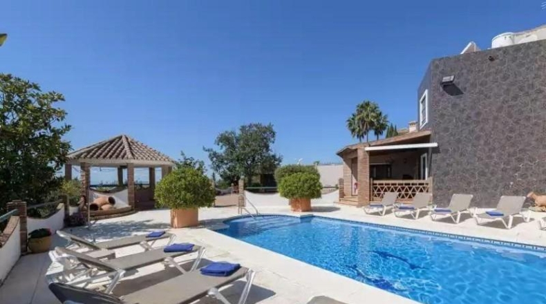 Малага - Estepona - 3590m2