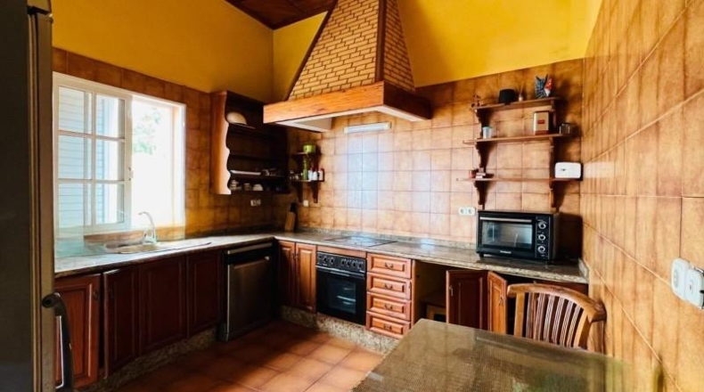 Santa Creu de Tenerife - Puerto de la Cruz - 2750m2