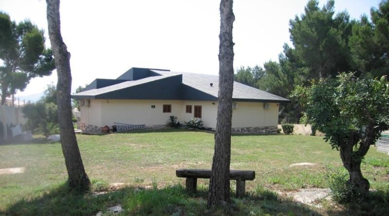 Alicante - La Nucía - 523m2
