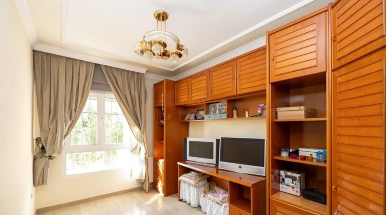 Granada - Ogíjares - 740m2