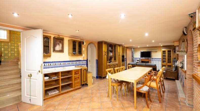 Granada - Ogíjares - 740m2