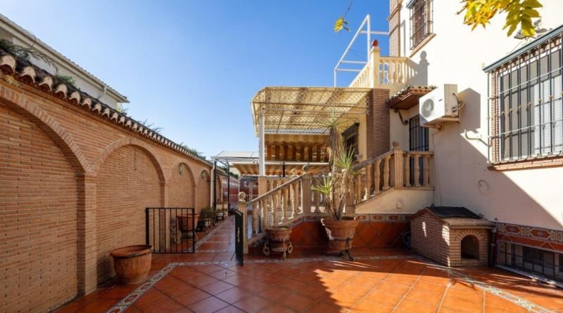 Granada - Ogíjares - 740m2