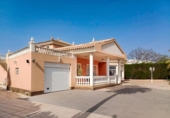 Chalet independiente con terreno en venta en la España, L'Alfàs del Pi, ref: TR263095 foto