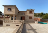 Xalet independent amb terreny en venda a la España, el Campello, ref.: TR151847 foto