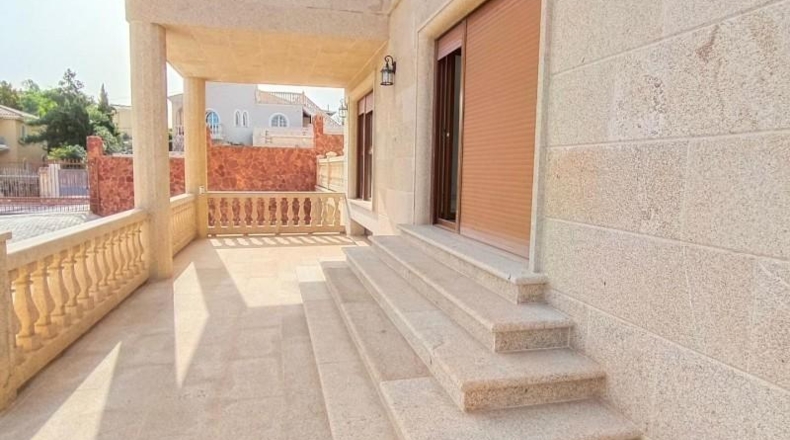 Alicante - Campello - 895m2