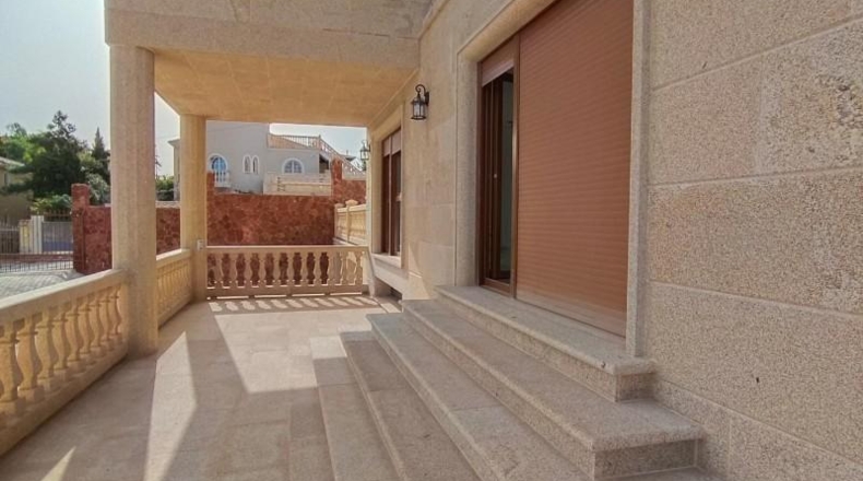 Alicante - Campello - 895m2