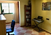 Chalet independiente con terreno en venta en la España, Benidorm, ref: TR171839 foto