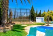 Chalet independiente con terreno en venta en la España, Motril, ref: TR247906 foto