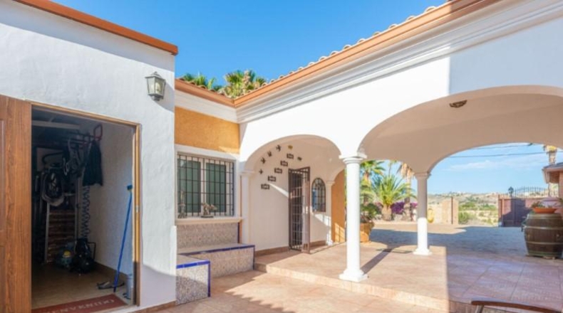 Alicante - Busot - 4152m2