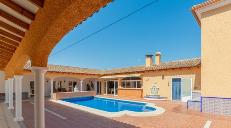 Alicante - Busot - 4152m2