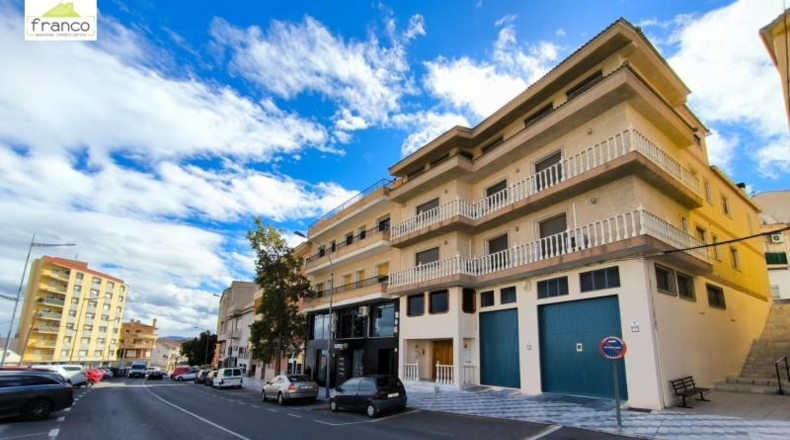 Almeria - Urbanización Hispanidad - 734m2