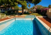 Chalet independiente con terreno en venta en la España, Motril, ref: TR351866 foto