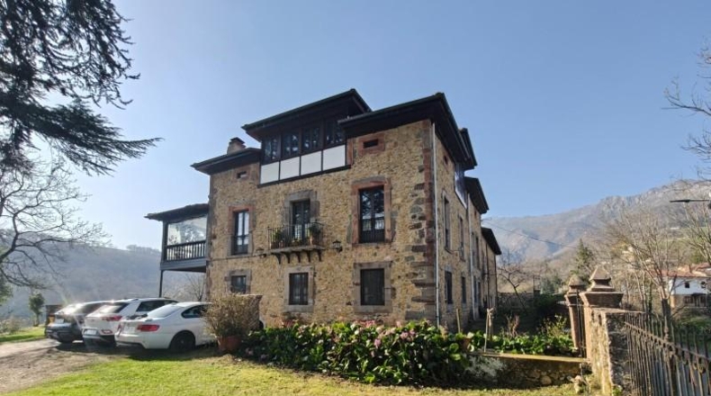 Asturias - Villa de la Peña - 10000m2
