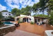 Chalet independiente con terreno en venta en la España, es Mercadal, ref: TR350131 foto