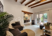 Chalet independiente con terreno en venta en la España, es Mercadal, ref: TR350131 foto