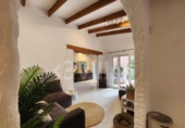Chalet independiente con terreno en venta en la España, es Mercadal, ref: TR350131 foto