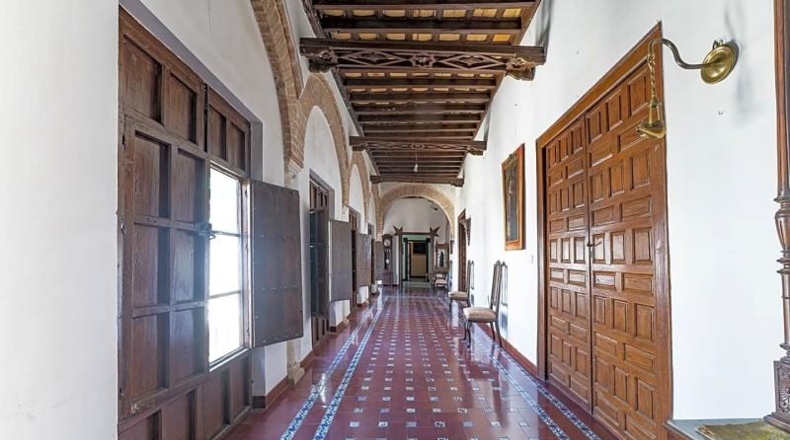 Sevilla - Écija - 1834m2