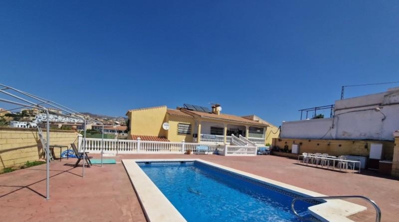 Málaga - Rincón de la Victoria - 1745m2