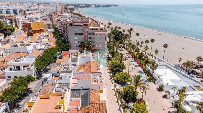 Málaga - Estepona - 700m2