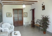 Chalet independiente con terreno en venta en la España, Ontinyent, ref: TR139640 foto