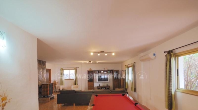 Santa Cruz de Tenerife - Adeje - 10000m2
