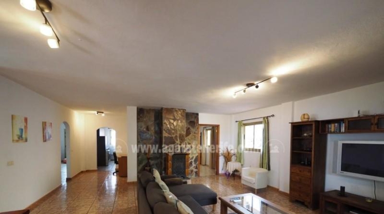 Santa Cruz de Tenerife - Adeje - 10000m2