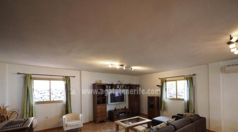 Santa Cruz de Tenerife - Adeje - 10000m2