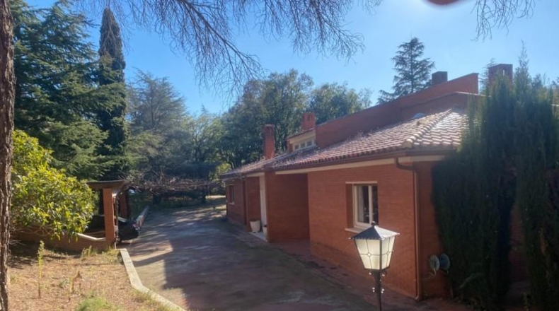Barcelona - l'Ametlla del Vallès - 8877m2