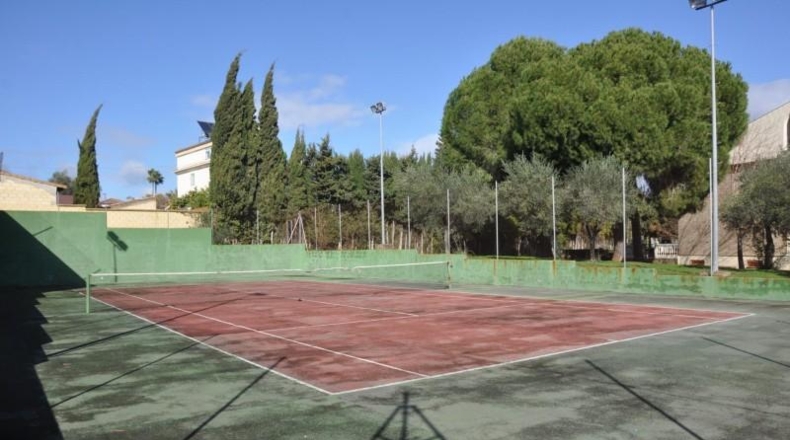 Sevilla - Palomares del Río - 6977m2