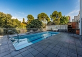 Chalet independiente con terreno en venta en la España, Sant Cugat del Vallès, ref: TR369411 foto