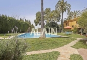 Detached villa with land for sale on España, Picassent, ref: TR279957 photo