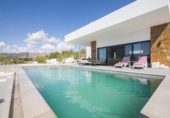 Chalet independiente con terreno en venta en la España, La Romana, ref: TR357105 foto